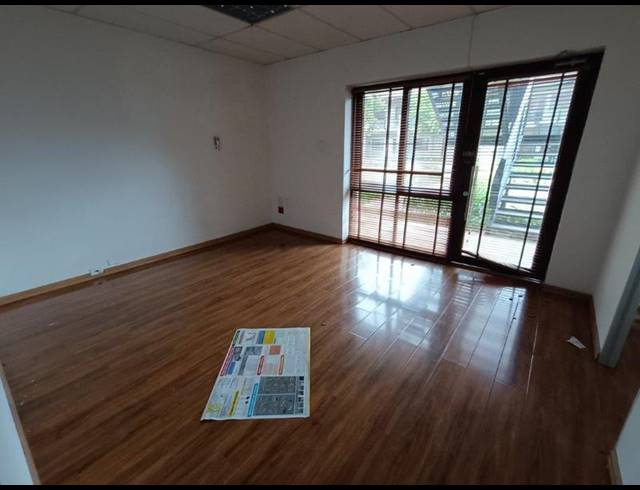 BUSINESS PROPERTY TO RENT IN VORNA VALLEY